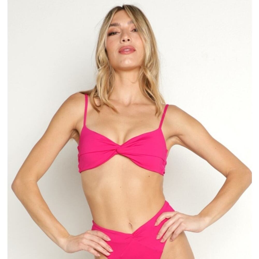 L*Space Ringo Bikini Top in Bougainvillea Pink Size XL NWT Adjustable